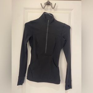 Black lululemon half zip athletic shirt size: 0